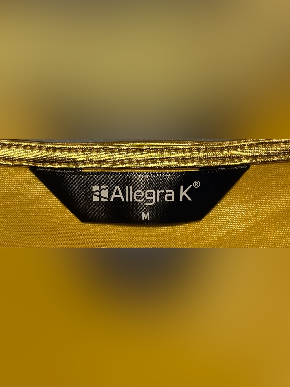 Allegra K Metallic Gold Top - Picture 2 of 3